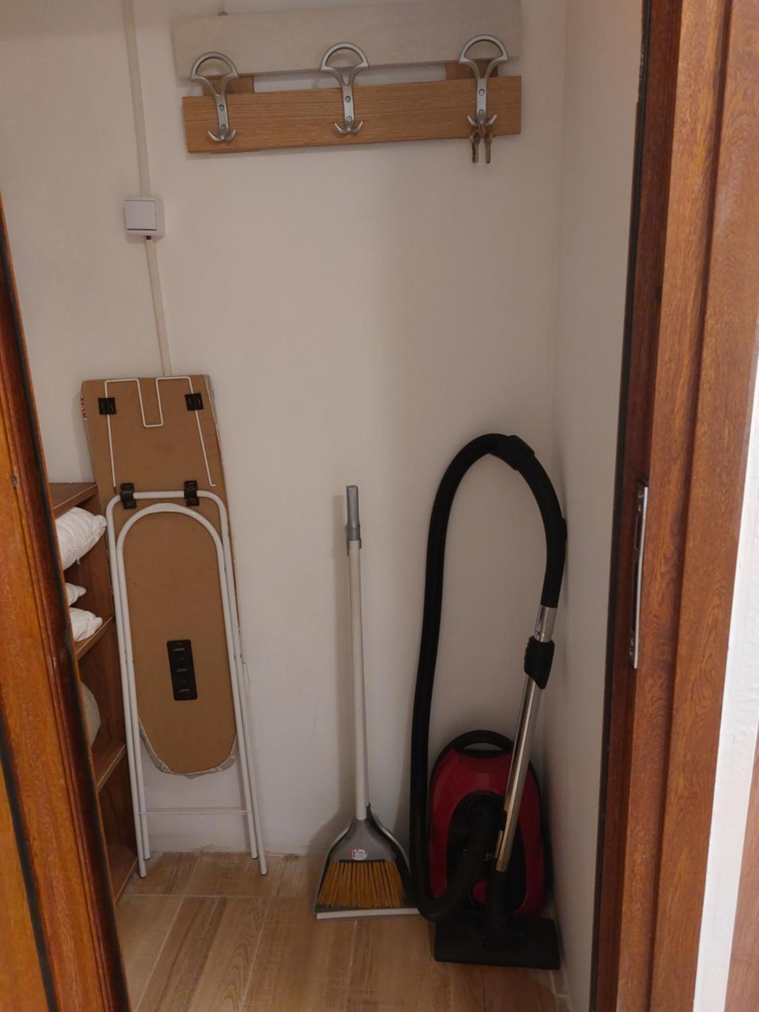 Krimski Apartment - Free Private Parking Varna Bagian luar foto